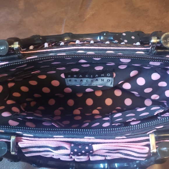 Hand Bag - Picture 2 of 4